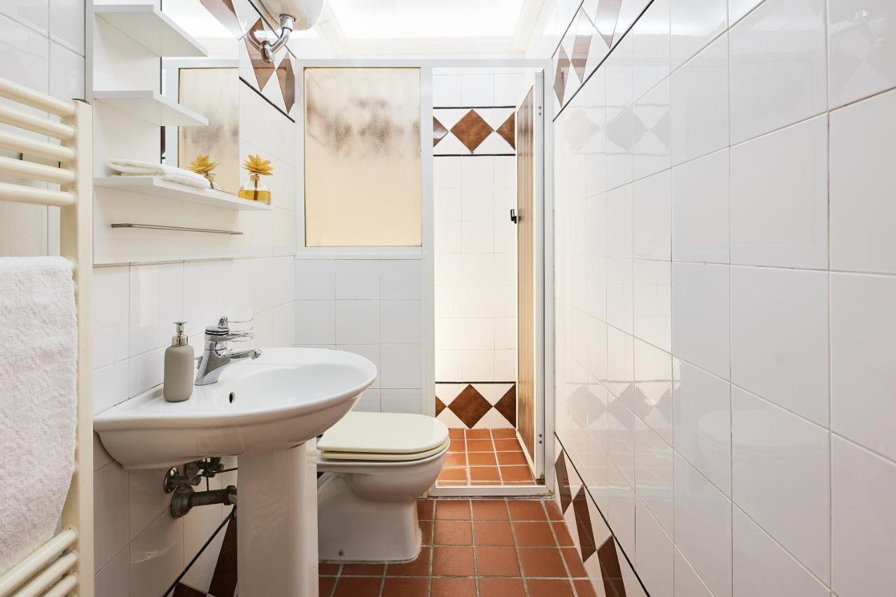 ✦ Garden House In Centro - Free Parking ✦ Lejlighed Livorno Eksteriør billede