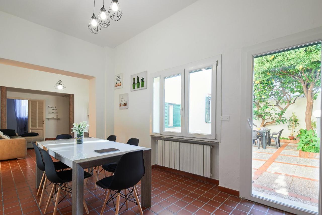 ✦ Garden House In Centro - Free Parking ✦ Lejlighed Livorno Eksteriør billede