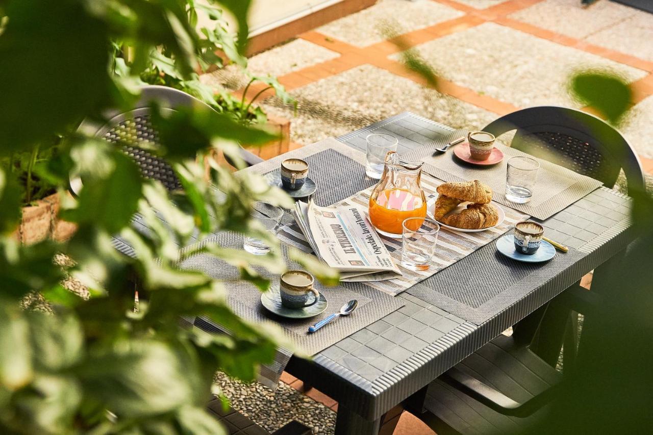 ✦ Garden House In Centro - Free Parking ✦ Lejlighed Livorno Eksteriør billede